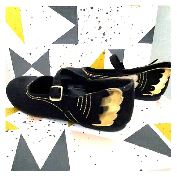 Girls shoes - Picture 1 of 5